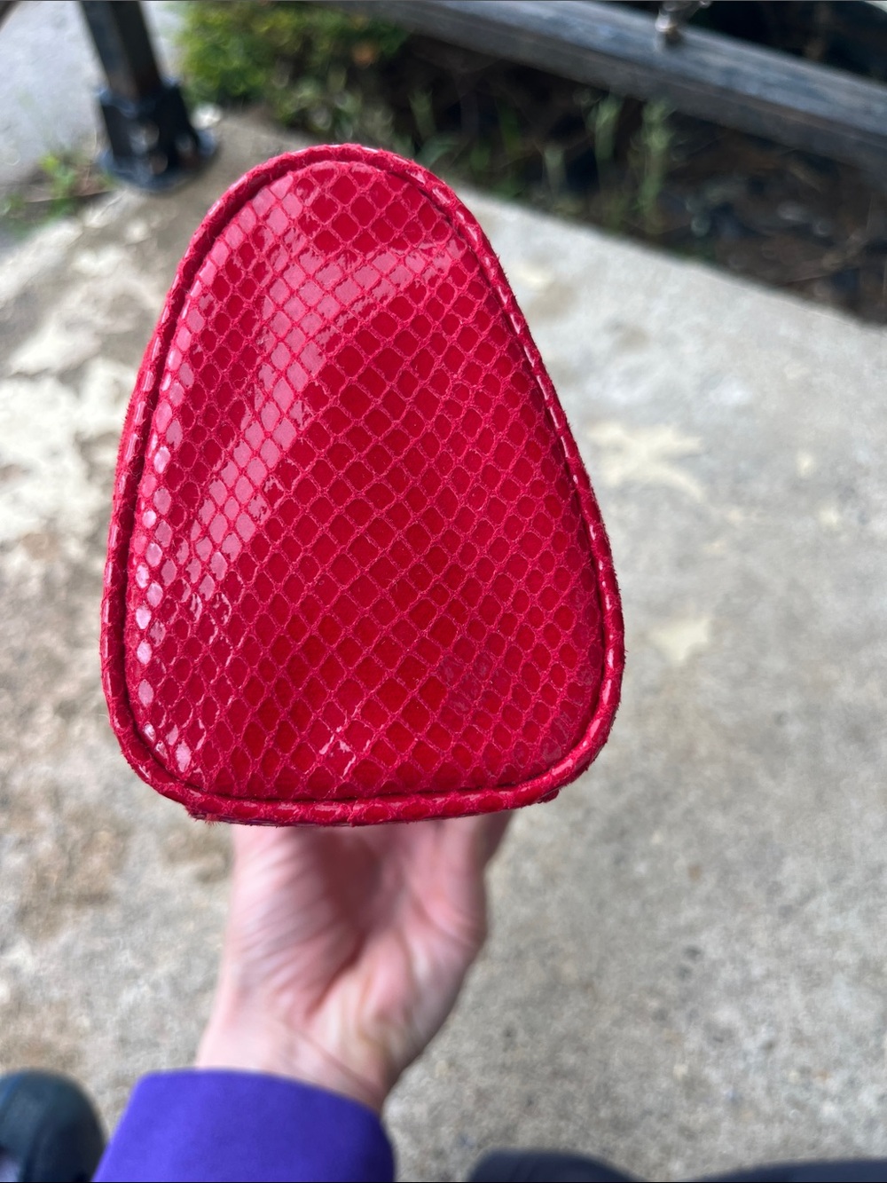 Like new Limited Edition Michael Kors Red Snake-Embossed Tassel Cosmetic Bag - Picture 3 of 15